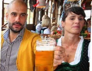 Man City Pep Guardiola med fru